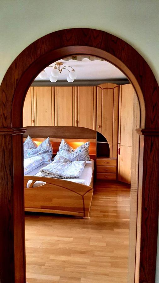 גוסאו Ferienhaus Waldglueck מראה חיצוני תמונה