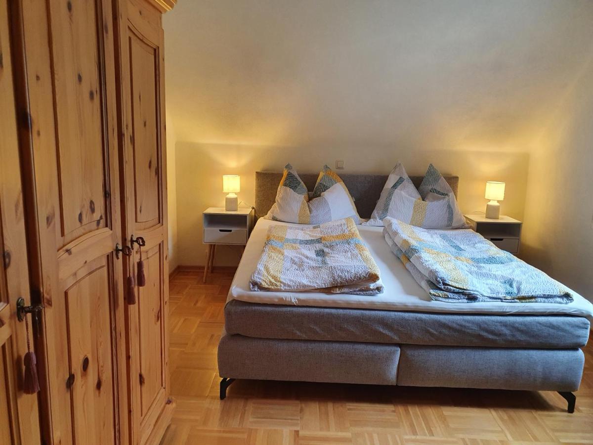 גוסאו Ferienhaus Waldglueck מראה חיצוני תמונה